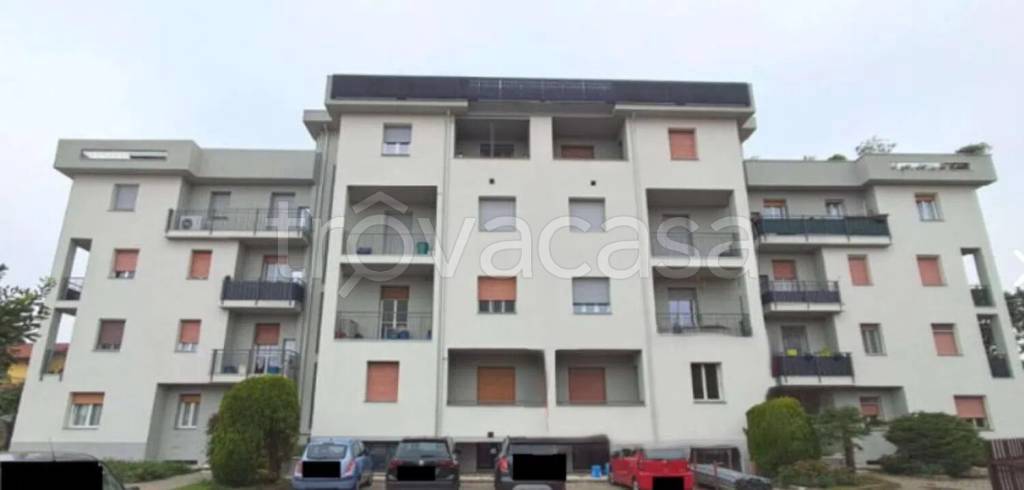 appartamento in vendita a Gorla Maggiore