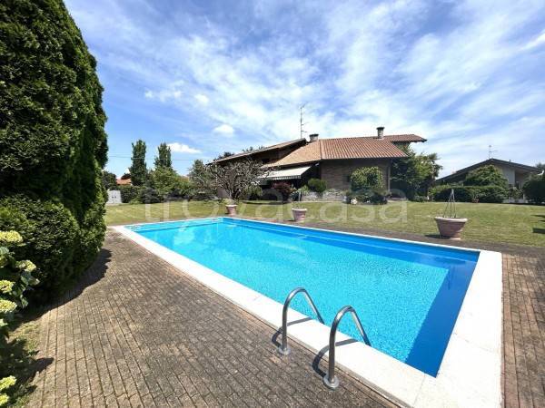 casa indipendente in vendita a Gorla Maggiore