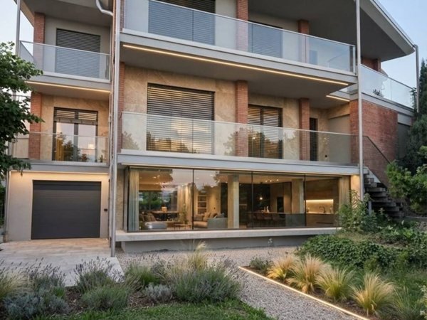 casa indipendente in vendita a Gorla Maggiore