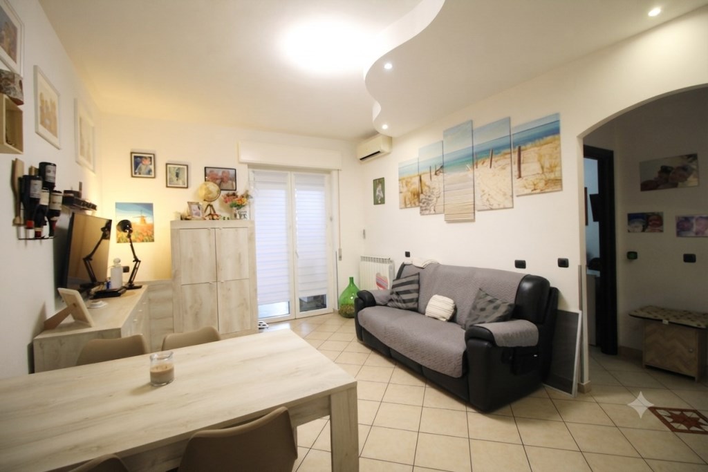 appartamento in vendita a Gorla Maggiore