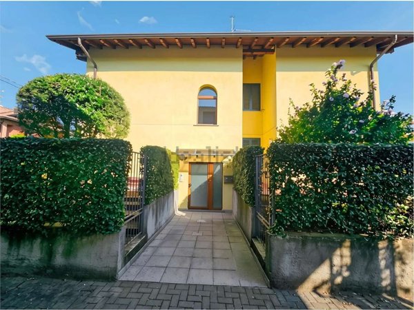 appartamento in vendita a Gorla Maggiore