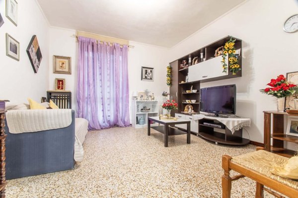 appartamento in vendita a Gorla Minore