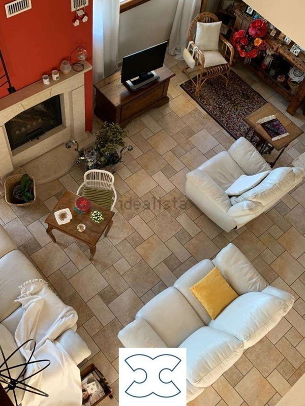 appartamento in vendita a Gorla Minore