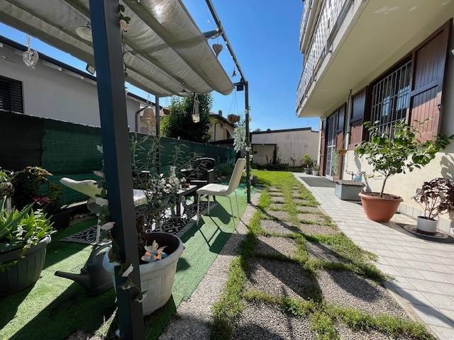 appartamento in vendita a Gorla Minore