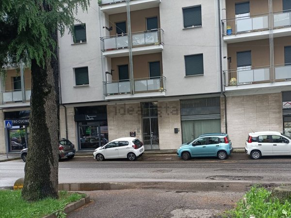 appartamento in vendita a Gorla Minore