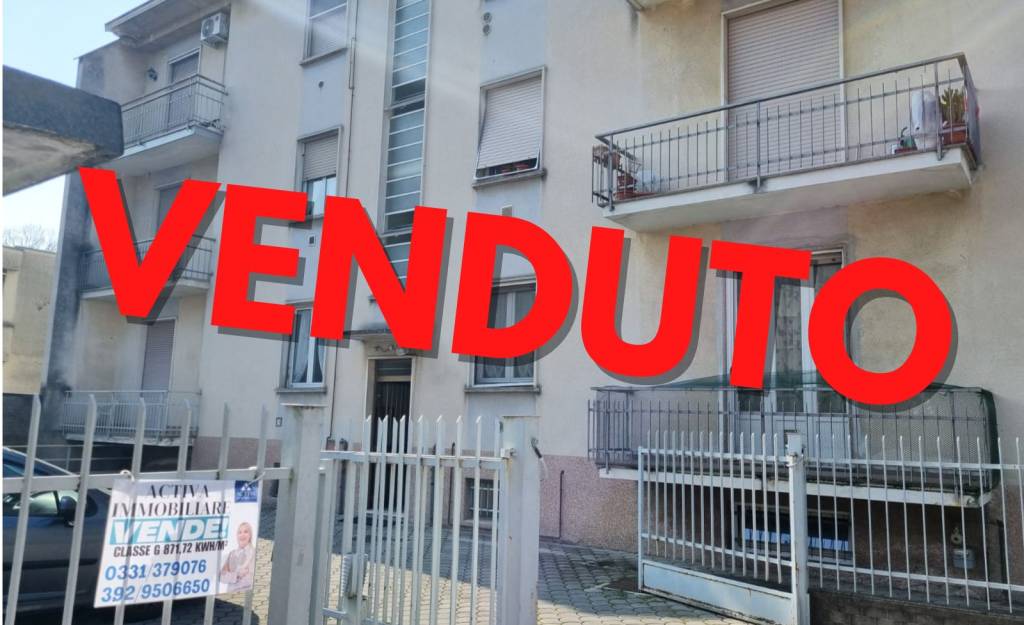 appartamento in vendita a Gorla Minore