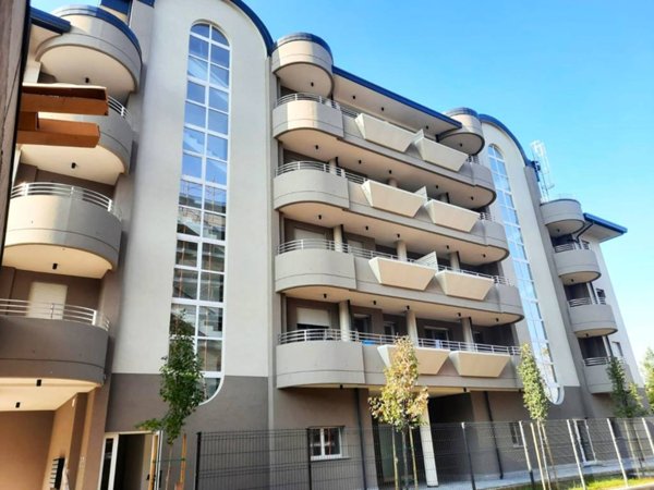 appartamento in vendita a Gorla Minore