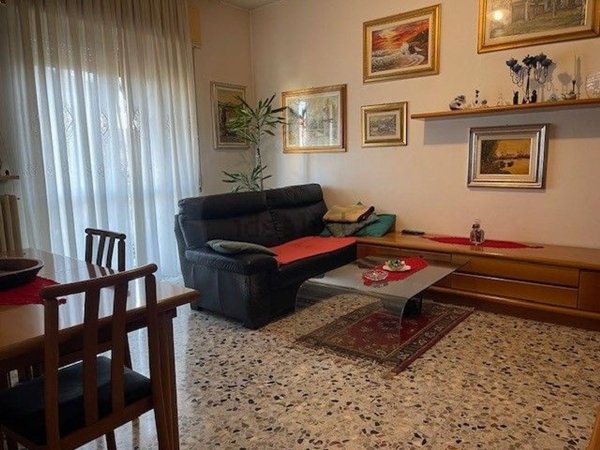 appartamento in vendita a Gorla Minore