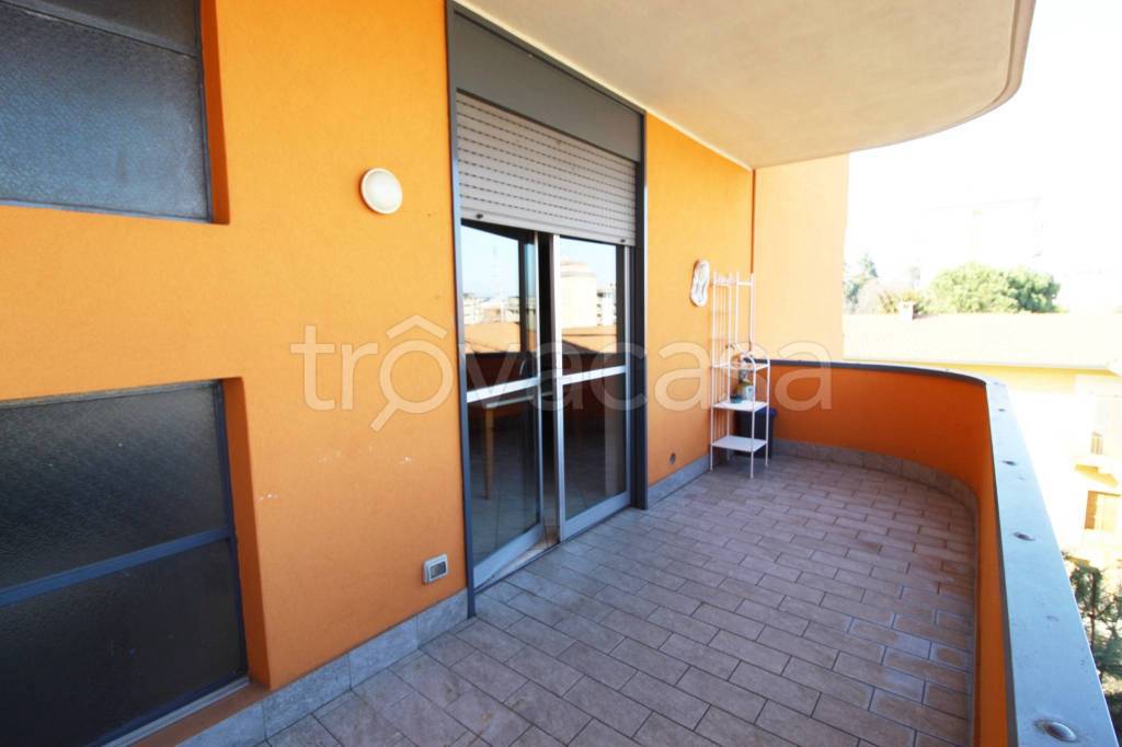 appartamento in vendita a Gorla Minore