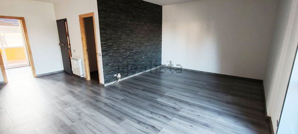 appartamento in vendita a Gorla Minore