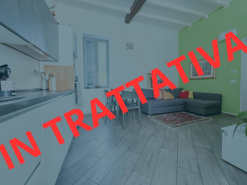 appartamento in vendita a Gorla Minore