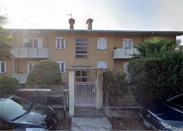 appartamento in vendita a Gorla Minore