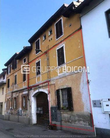 appartamento in vendita a Gorla Minore