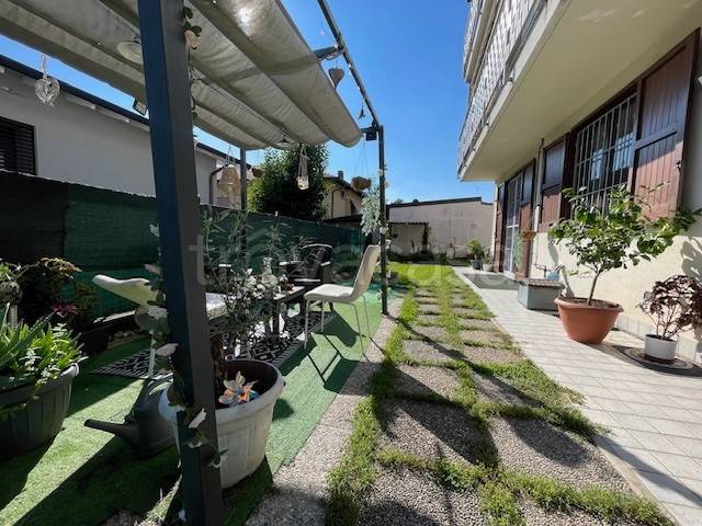 appartamento in vendita a Gorla Minore