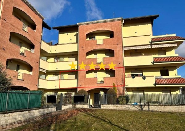appartamento in vendita a Gorla Minore