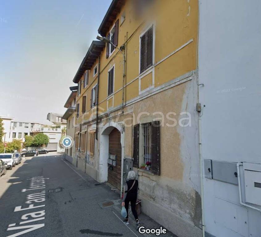 appartamento in vendita a Gorla Minore