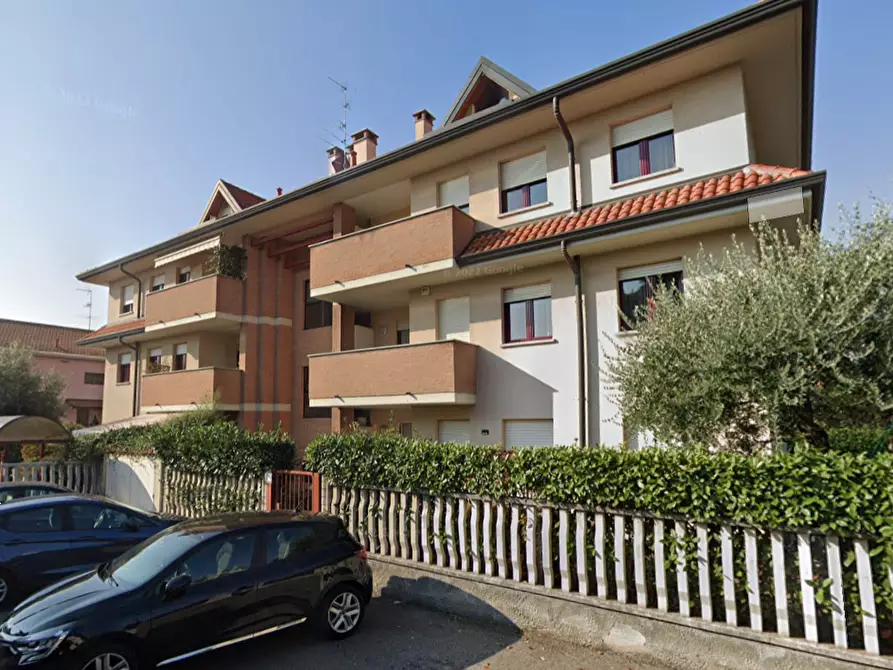appartamento in vendita a Gorla Minore