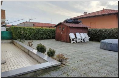 appartamento in vendita a Gorla Minore