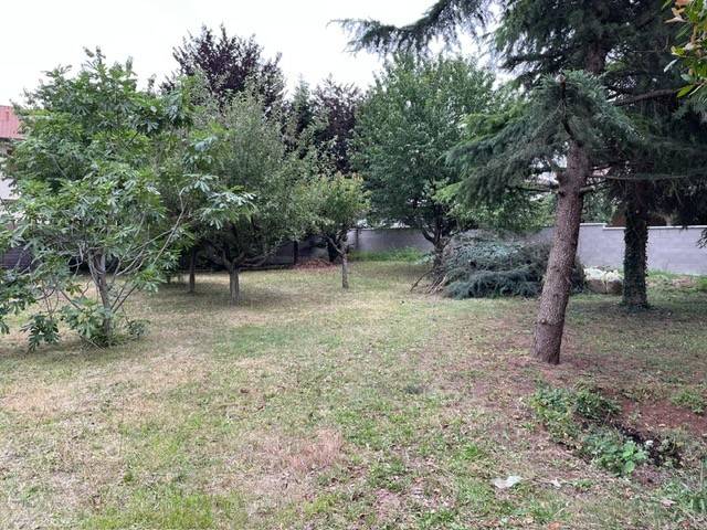 casa indipendente in vendita a Gorla Minore