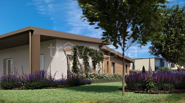 casa indipendente in vendita a Gorla Minore