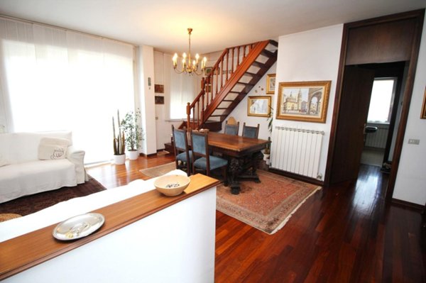 appartamento in vendita a Gorla Minore