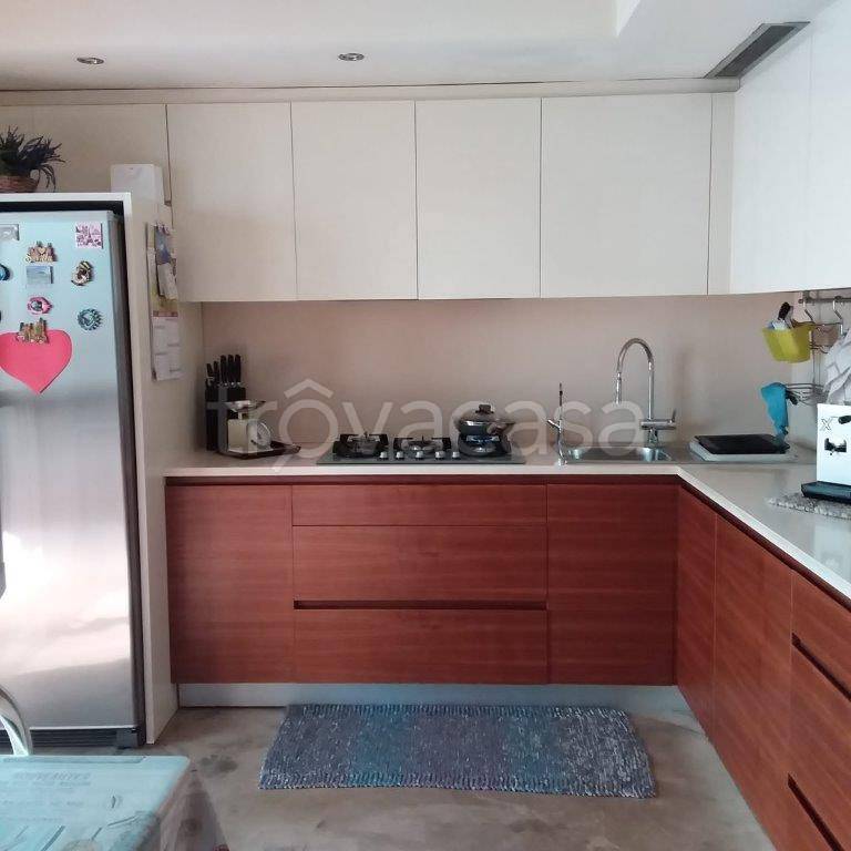 appartamento in vendita a Gorla Minore