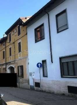 appartamento in vendita a Gorla Minore