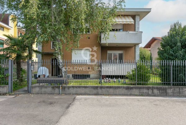 casa indipendente in vendita a Gorla Minore