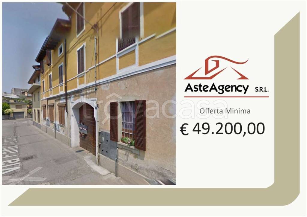 appartamento in vendita a Gorla Minore