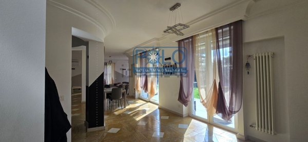 casa indipendente in vendita a Gorla Minore