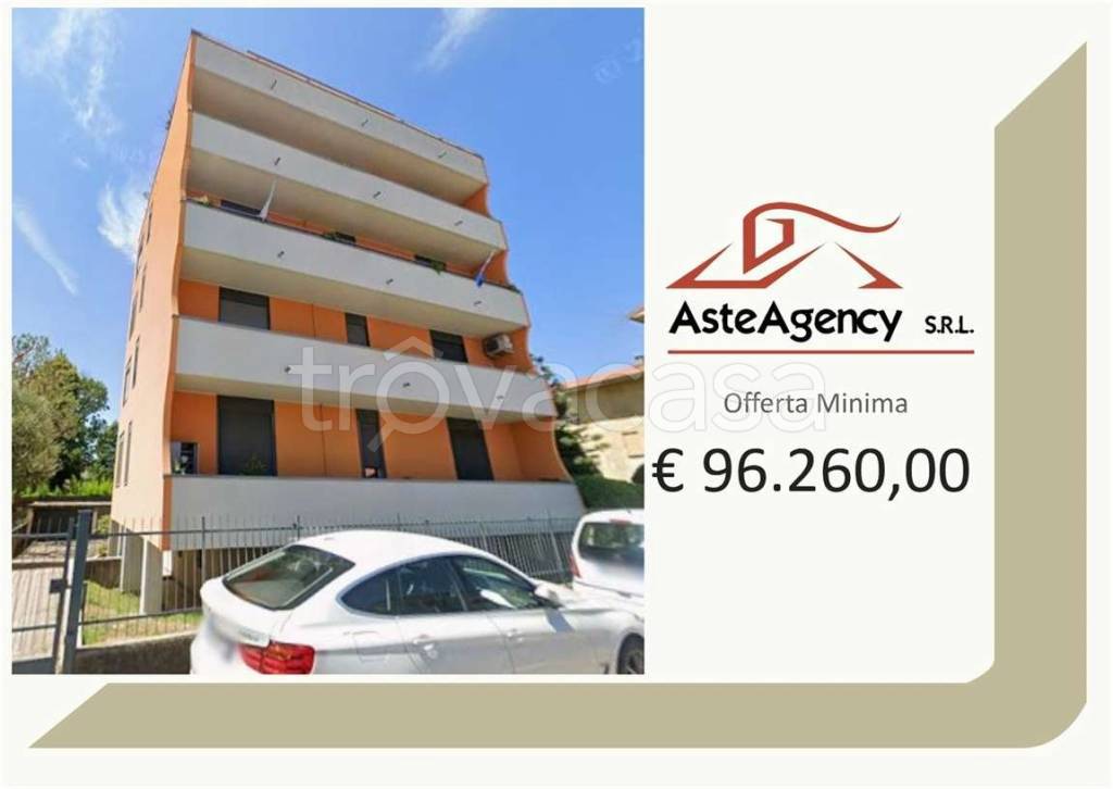 appartamento in vendita a Gorla Minore