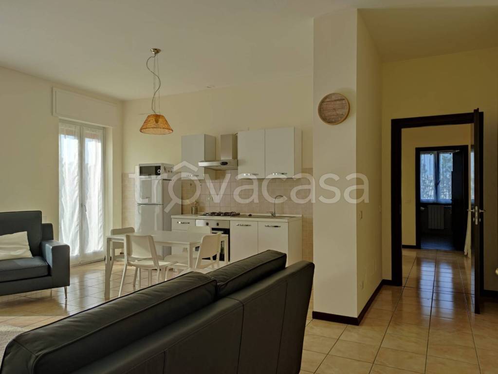 appartamento in vendita a Gorla Minore