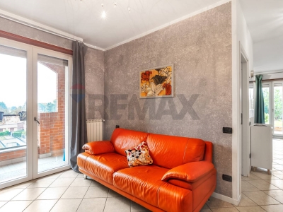 appartamento in vendita a Gorla Minore