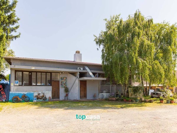 casa indipendente in vendita a Gorla Minore