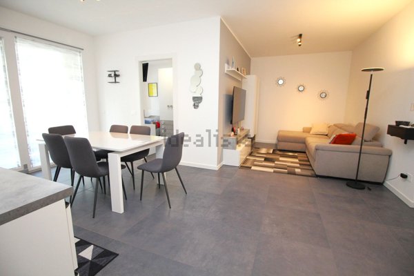 appartamento in vendita a Gorla Minore