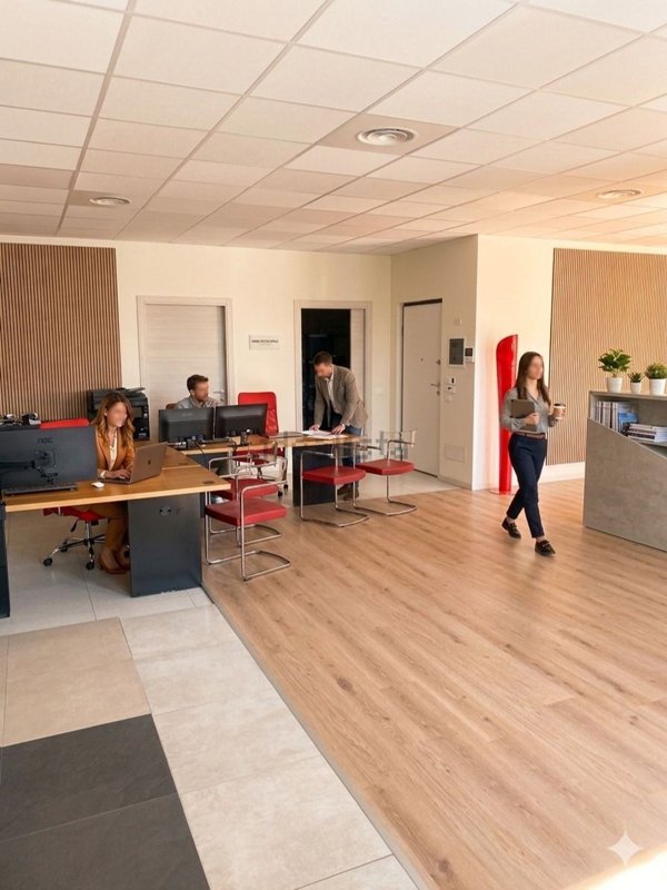 locale commerciale in vendita a Gorla Minore