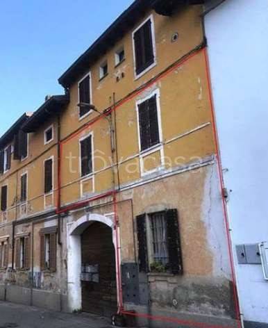 appartamento in vendita a Gorla Minore