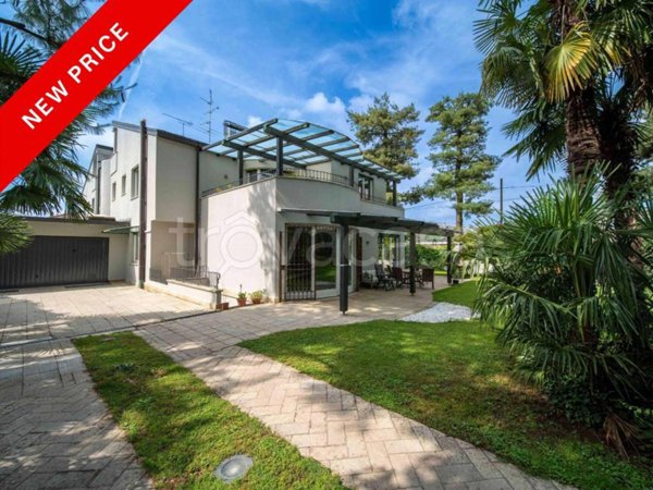casa indipendente in vendita a Gorla Minore