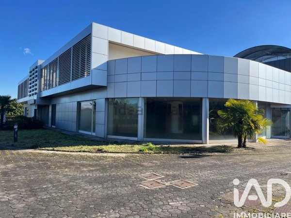 ufficio in vendita a Gorla Minore