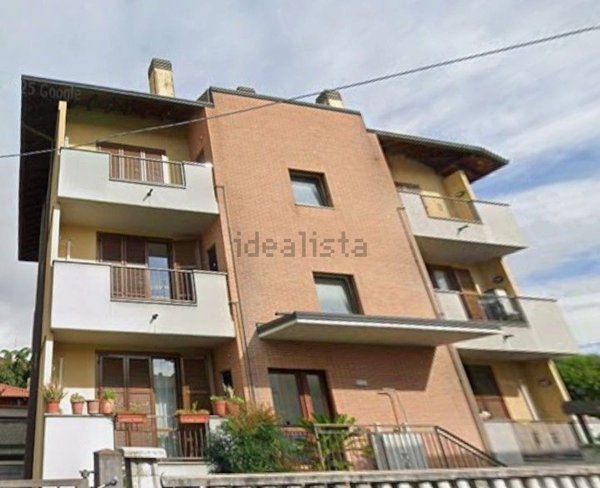 appartamento in vendita a Gorla Minore