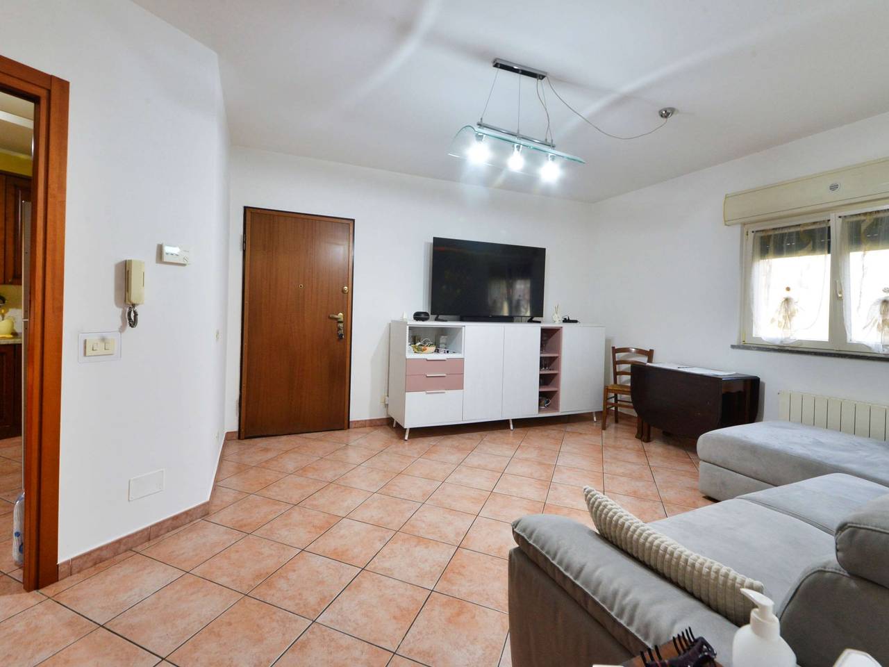 appartamento in vendita a Gorla Minore