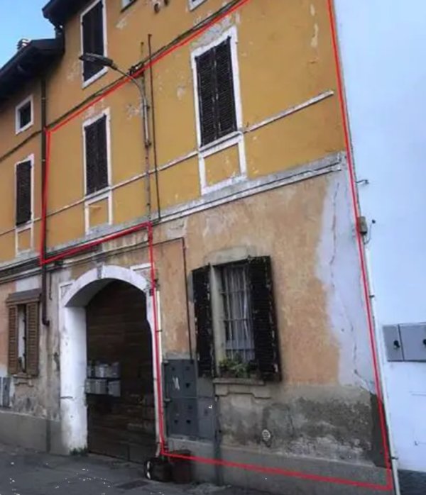 appartamento in vendita a Gorla Minore