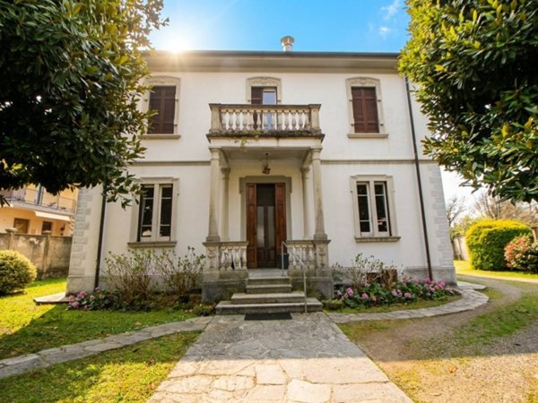casa indipendente in vendita a Gorla Minore