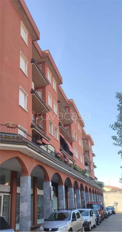 appartamento in vendita a Gorla Minore