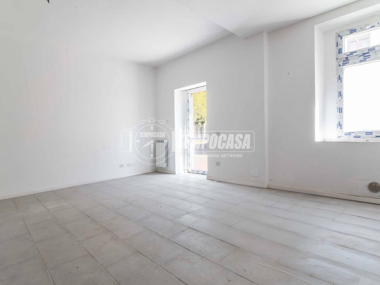 appartamento in vendita a Gorla Minore