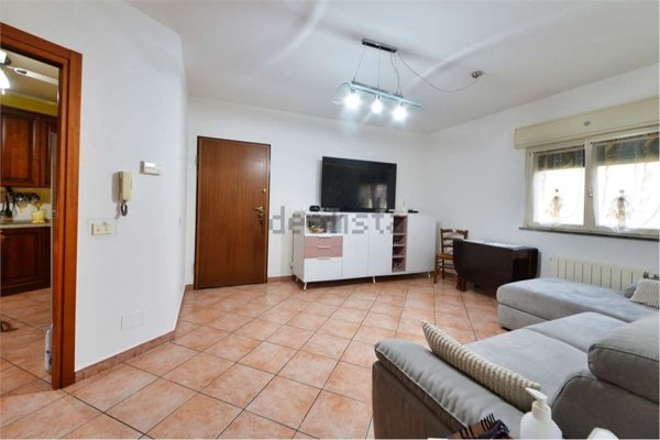 appartamento in vendita a Gorla Minore