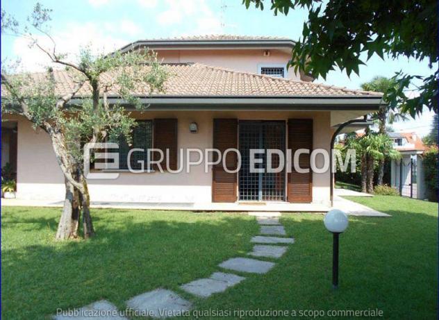 appartamento in vendita a Gorla Minore