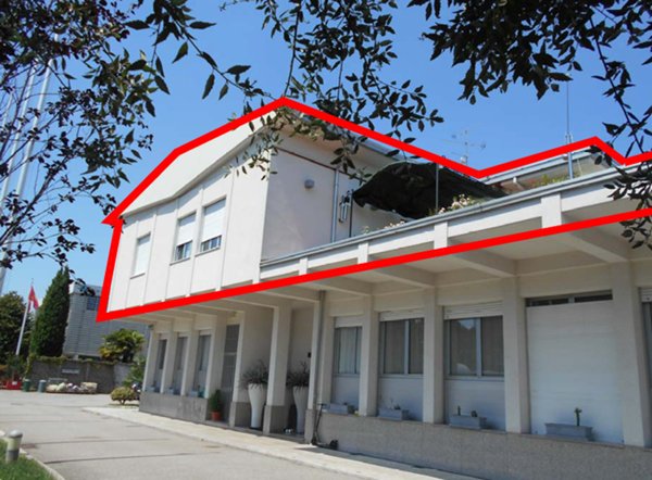 casa indipendente in vendita a Gorla Minore