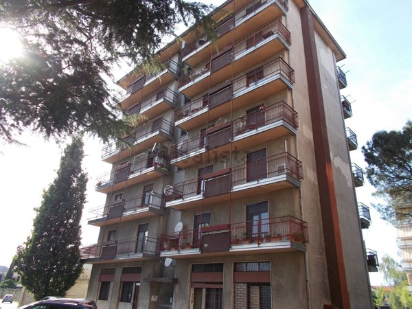 appartamento in vendita a Gorla Minore in zona Prospiano