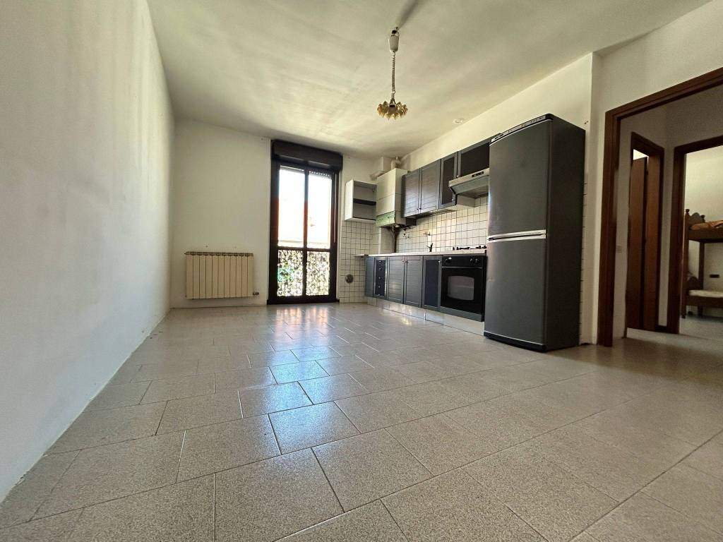 appartamento in vendita a Gorla Minore
